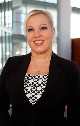 Sari-Leena Lundin rintakuva